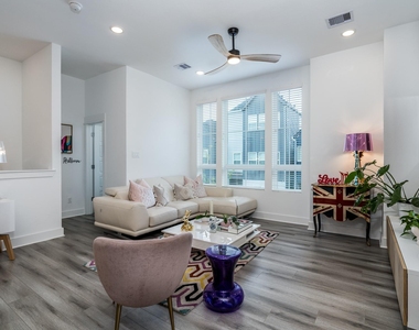 8324 Springwood Canyon Lane - Photo Thumbnail 8