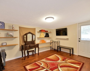 29115 Cherokee Lane - Photo Thumbnail 6