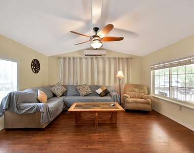 29115 Cherokee Lane - Photo Thumbnail 9