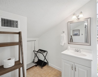 1105 Tulane Street - Photo Thumbnail 14
