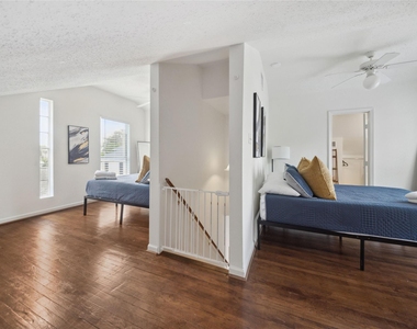 1105 Tulane Street - Photo Thumbnail 11