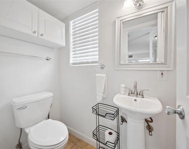 1105 Tulane Street - Photo Thumbnail 19
