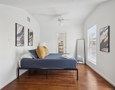 1105 Tulane Street - Photo Thumbnail 12