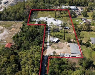 15703 Old Humble Road - Photo Thumbnail 8