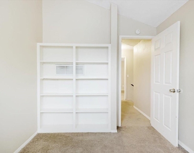 3502 Ocee Street - Photo Thumbnail 20