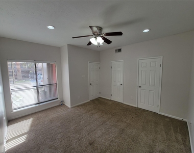 2025 Augusta Drive - Photo Thumbnail 16
