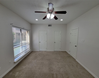 2025 Augusta Drive - Photo Thumbnail 25