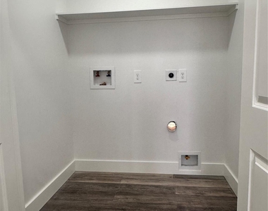5420 Aldine Bender E Road - Photo Thumbnail 9