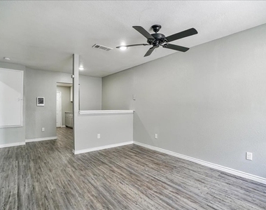 5117 Lavender St - Photo Thumbnail 1