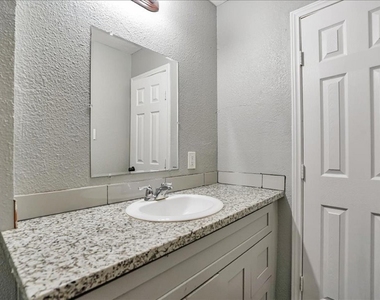 5117 Lavender St - Photo Thumbnail 13