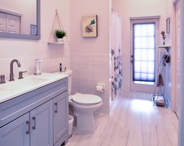 101 Island Grove Drive - Photo Thumbnail 37