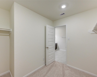 22851 Fulton Landing Drive - Photo Thumbnail 18