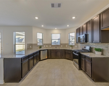 22851 Fulton Landing Drive - Photo Thumbnail 7