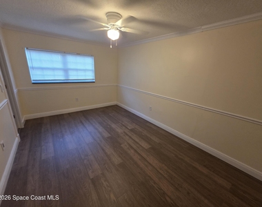 189 Cambridge Lane - Photo Thumbnail 8
