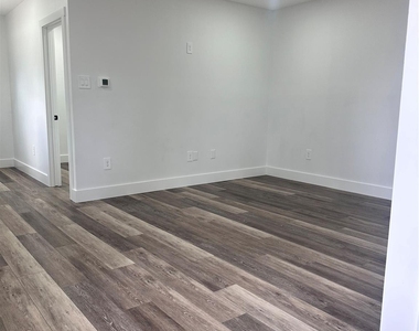 5420 Aldine Bender D Road - Photo Thumbnail 3