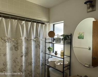 8154 Ridgewood Avenue - Photo Thumbnail 15