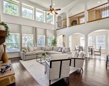 11306 Longmire Creek Court - Photo Thumbnail 8