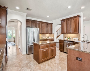 11306 Longmire Creek Court - Photo Thumbnail 19