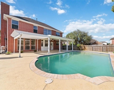 457 Corridor Way - Photo Thumbnail 6