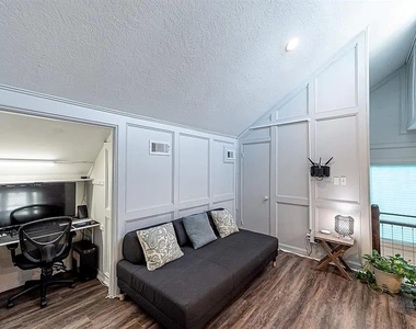 14427 Briarhills Parkway - Photo Thumbnail 23