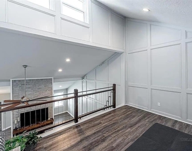 14427 Briarhills Parkway - Photo Thumbnail 24