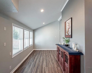 14427 Briarhills Parkway - Photo Thumbnail 4