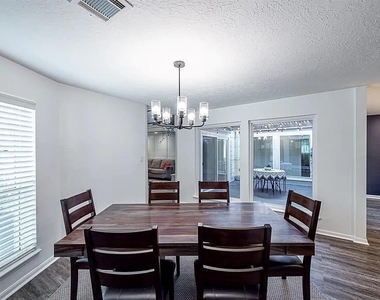 14427 Briarhills Parkway - Photo Thumbnail 11