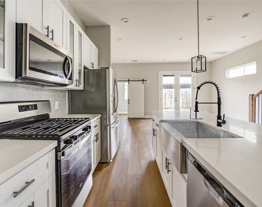 4220 Mckinley Street - Photo Thumbnail 15