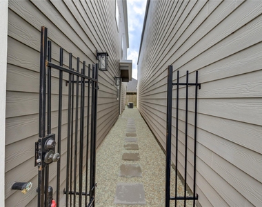 4220 Mckinley Street - Photo Thumbnail 4