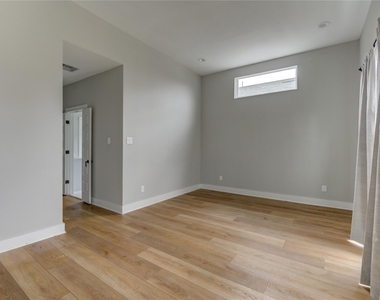 4220 Mckinley Street - Photo Thumbnail 41