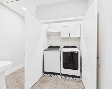 6310 Norland Street - Photo Thumbnail 11