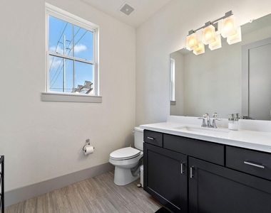 4621 Chartres Street - Photo Thumbnail 16