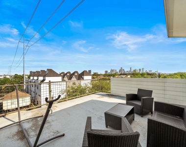 4621 Chartres Street - Photo Thumbnail 1
