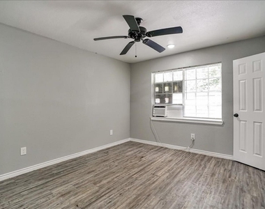 5117 Lavender St - Photo Thumbnail 17