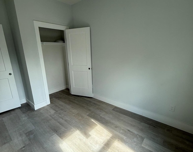 3537 Alderfer Street - Photo Thumbnail 9