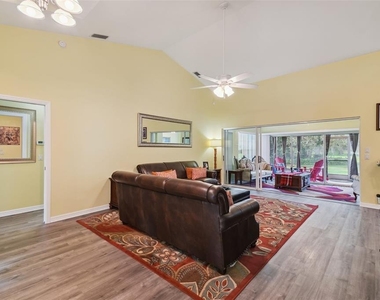 12728 Flamingo Parkway - Photo Thumbnail 6