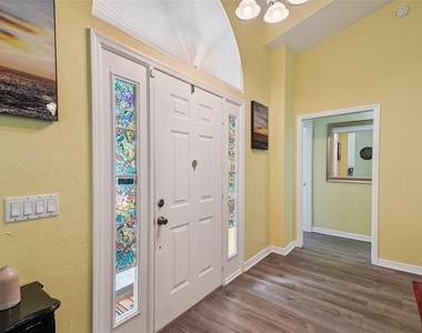12728 Flamingo Parkway - Photo Thumbnail 4