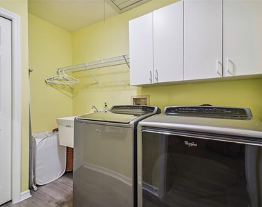 12728 Flamingo Parkway - Photo Thumbnail 28