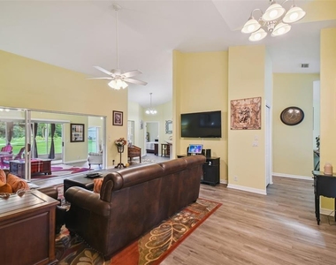 12728 Flamingo Parkway - Photo Thumbnail 8