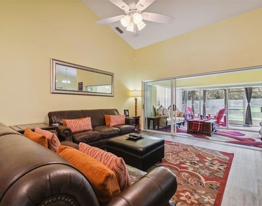 12728 Flamingo Parkway - Photo Thumbnail 7