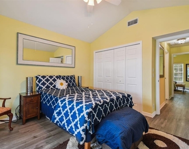 12728 Flamingo Parkway - Photo Thumbnail 27