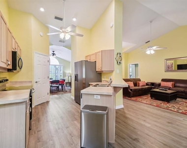 12728 Flamingo Parkway - Photo Thumbnail 11