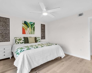 9755 Harrell Avenue - Photo Thumbnail 12