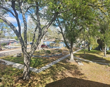7611 Paula Drive - Photo Thumbnail 13