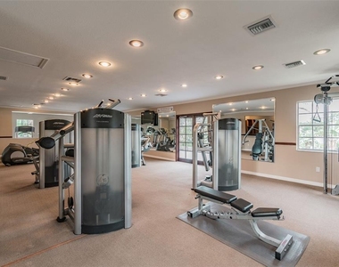 10375 Carrollwood Lane - Photo Thumbnail 37