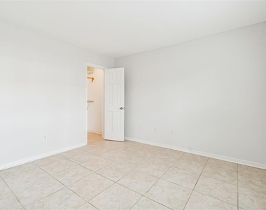 10375 Carrollwood Lane - Photo Thumbnail 24