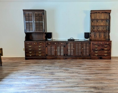 1624 Layton Court - Photo Thumbnail 8