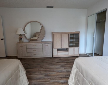 1624 Layton Court - Photo Thumbnail 11