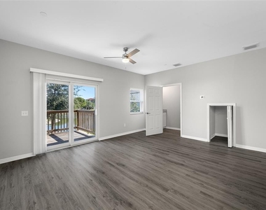 2115 Sebring Place - Photo Thumbnail 10