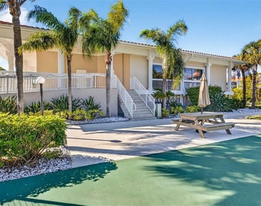 1805 Mariner Drive - Photo Thumbnail 25
